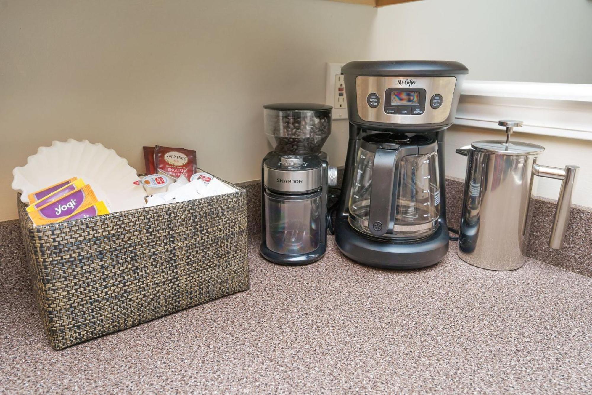 Lux Townhouse, Walk To All, Sleeps 6 Adults ルイスビル エクステリア 写真